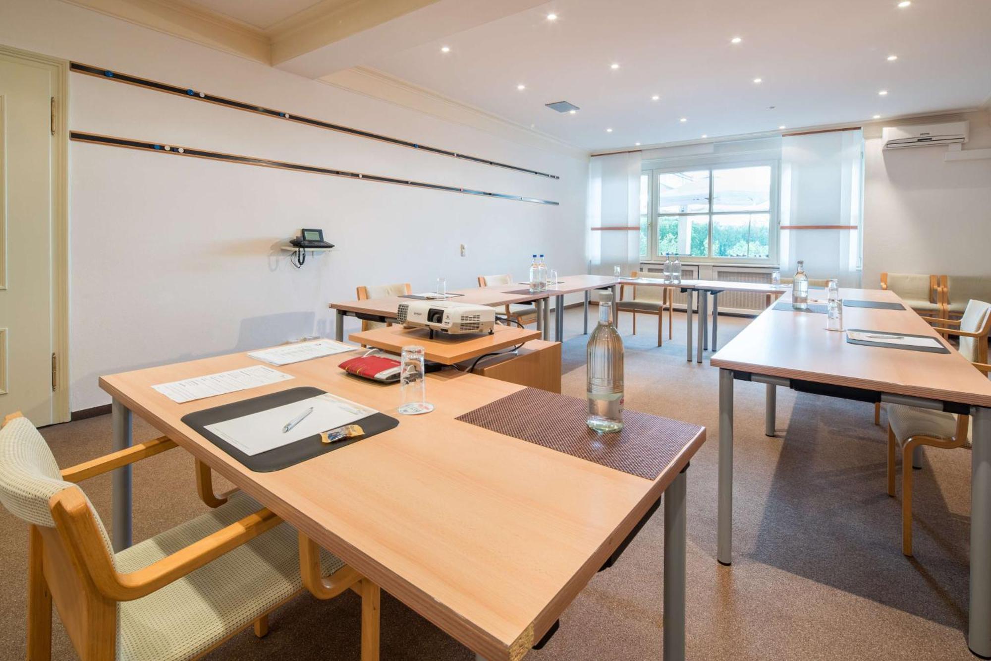Sure Hotel By Best Western Rhoen Garden Poppenhausen Extérieur photo