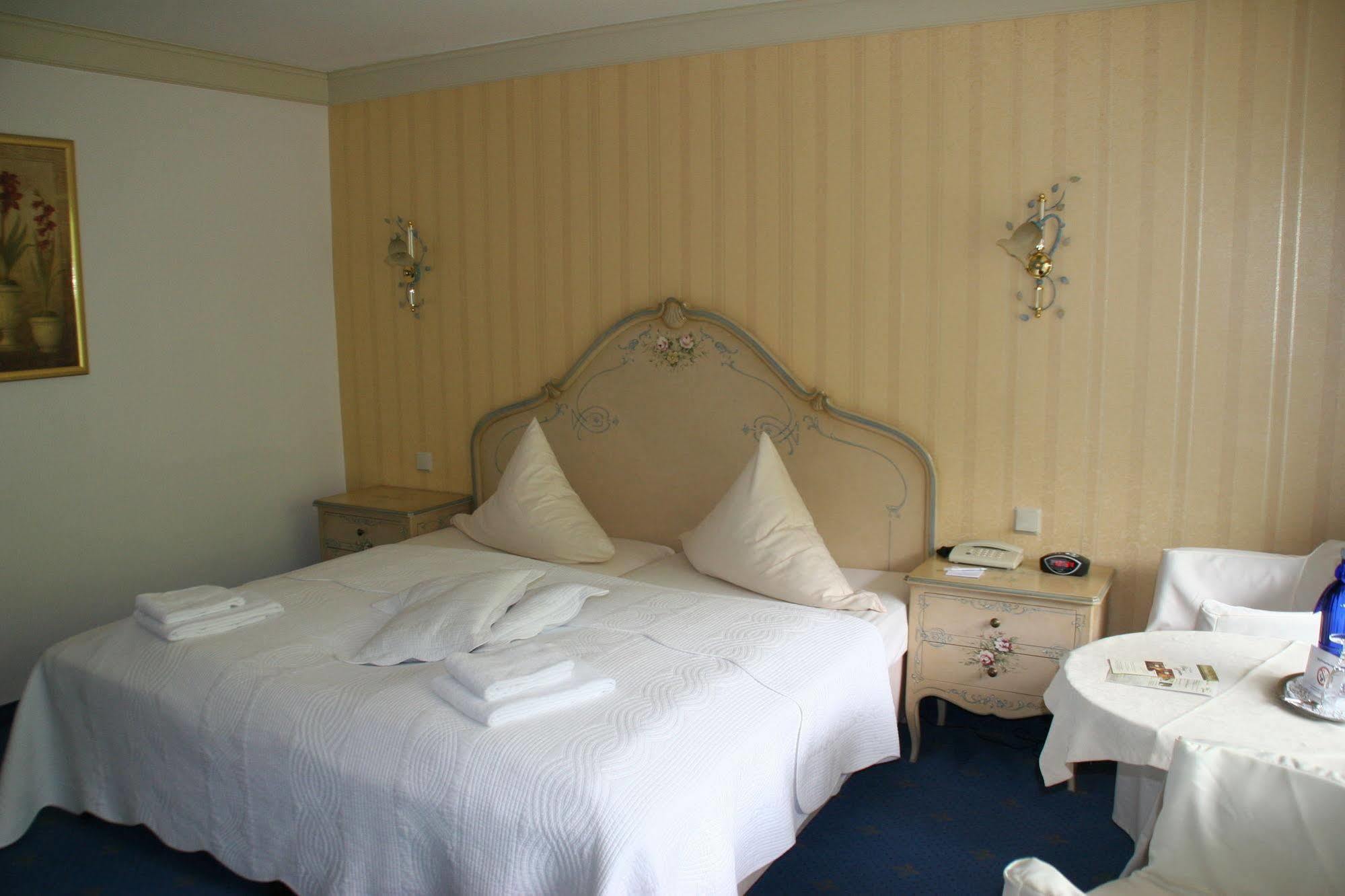 Sure Hotel By Best Western Rhoen Garden Poppenhausen Extérieur photo